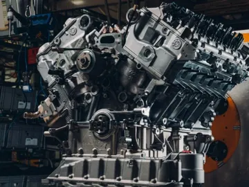 Adiós al icónico motor de Bentley: las emisiones obligan a dejar de fabricar el W12 en 2024 Adiós al icónico motor de Bentley: las emisiones obligan a dejar de fabricar el W12 en 2024