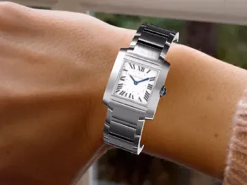Un Cartier en la muñeca Un Cartier en la muñeca
