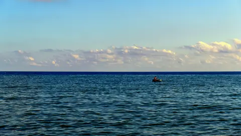 Náufrago en el mar Náufrago en el mar