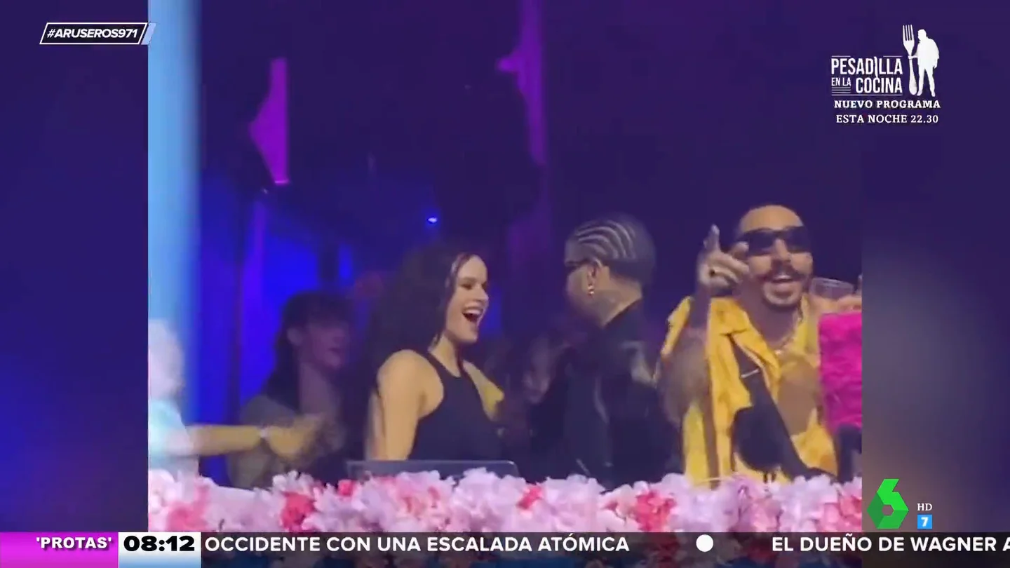 El 'perreo' de Rosalía y Rauw Alejandro en una fiesta de Barcelona El 'perreo' de Rosalía y Rauw Alejandro en una fiesta de Barcelona