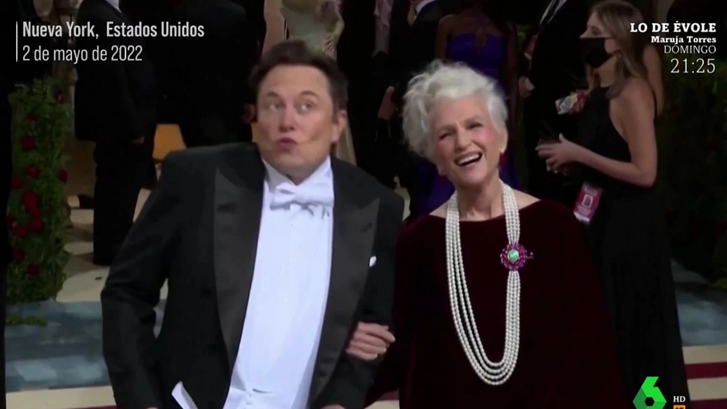 Elon Musk y su madre Elon Musk y su madre