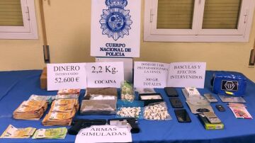 Efectos intervenenidos por agentes de la Policía Nacional