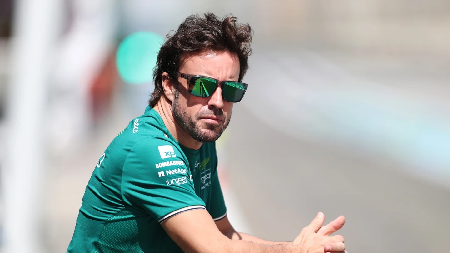 Fernando Alonso, piloto de Aston Martin Fernando Alonso, piloto de Aston Martin