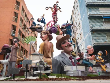 Figuras de Ninot en las Fallas Figuras de Ninot en las Fallas