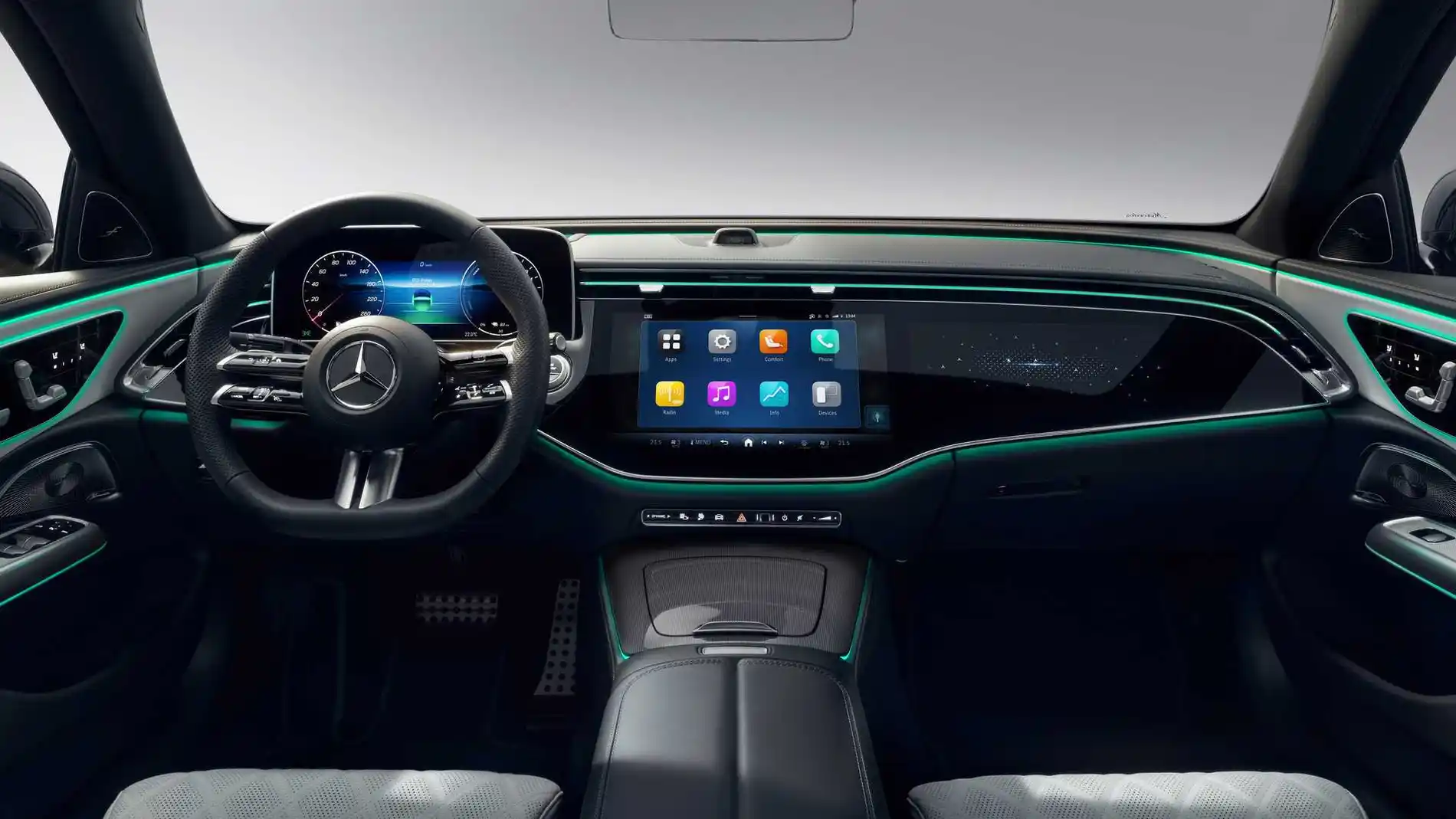 La nueva generación del Mercedes Clase E descubre su interior