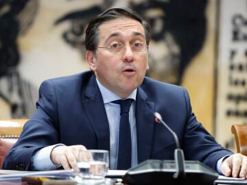 Albares reiterates Spain’s commitment to Ukraine: “Peace is the first and most important priority”