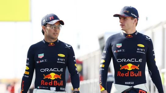 Sergio Pérez y Max Verstappen Sergio Pérez y Max Verstappen