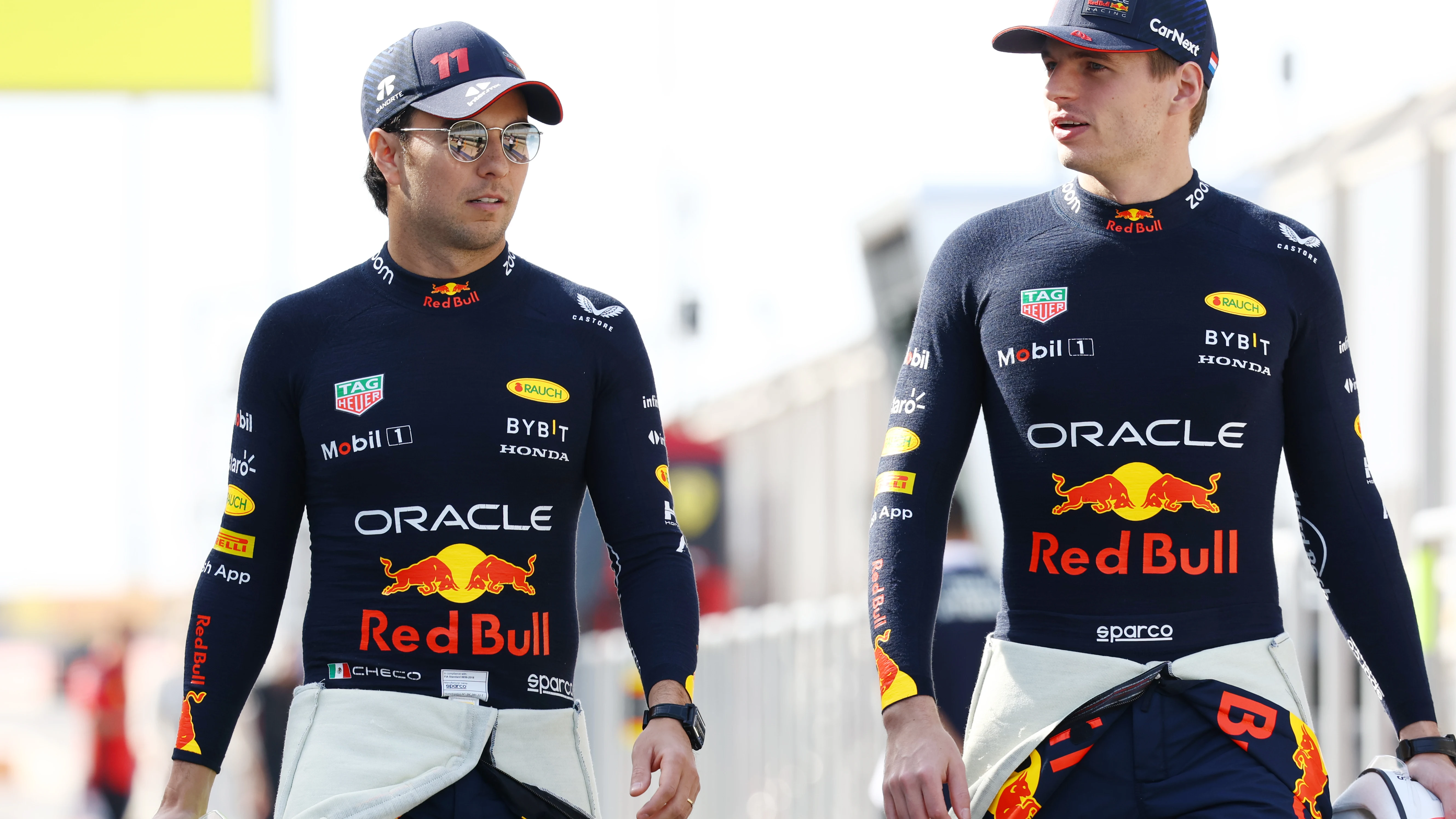 Sergio Pérez y Max Verstappen