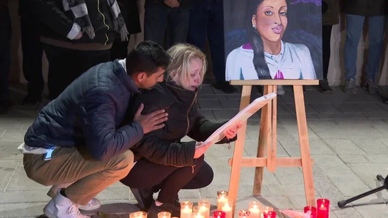 Habla la madre de la menor asesinada por su novio en El Rubio: "Que lo maten, que se pudra en la cárcel" Habla la madre de la menor asesinada por su novio en El Rubio: "Que lo maten, que se pudra en la cárcel"