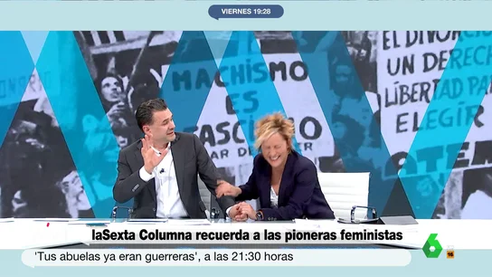 Cristina Pardo sufre un ataque de risa en directo ante la improvisación de Iñaki López Cristina Pardo sufre un ataque de risa en directo ante la improvisación de Iñaki López