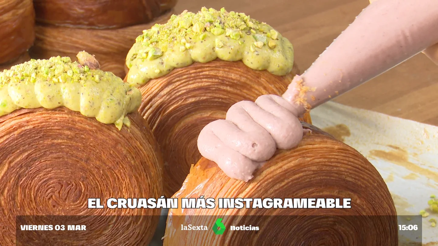 cronut cronut