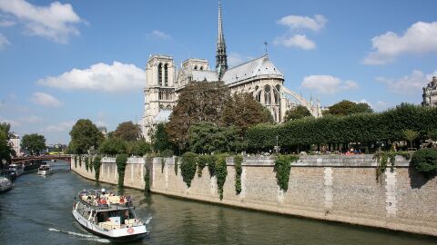 Cruceros por el Sena. París