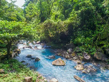 El Tenorio, además de un Don Juan, es un volcán costarricense El Tenorio, además de un Don Juan, es un volcán costarricense