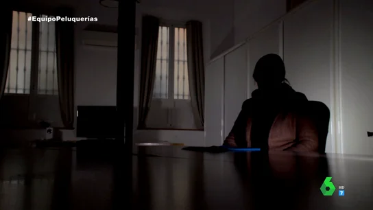 "Te miraba por encima del hombro": así recuerda una extrabajadora a la directora de formación de Peluquerías Low Cost "Te miraba por encima del hombro": así recuerda una extrabajadora a la directora de formación de Peluquerías Low Cost