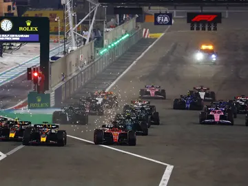 Salida del GP de Bahréin Salida del GP de Bahréin