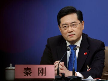 China denies sending weapons to Russia and says its relationship with Moscow “is not a threat” to any country