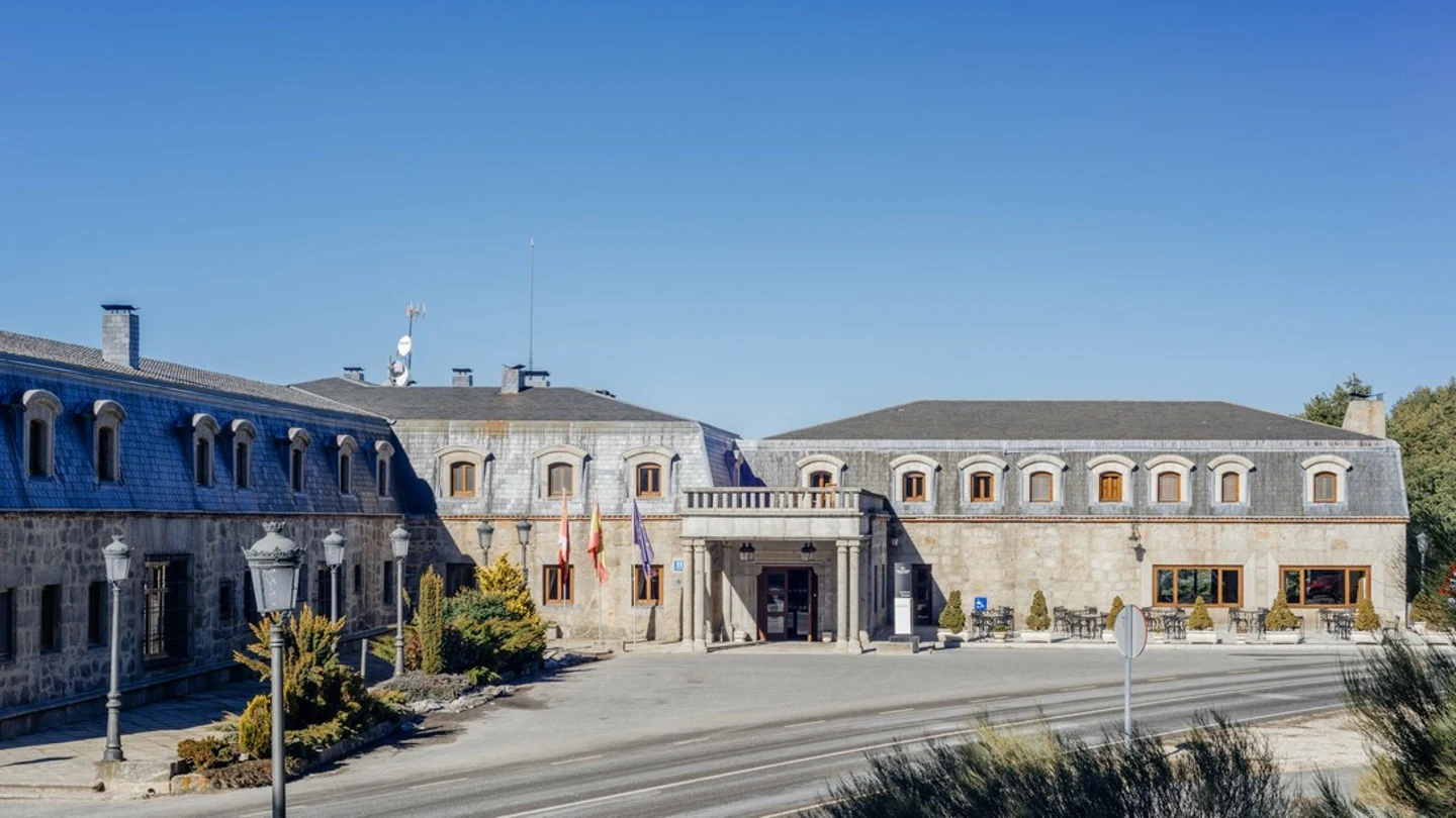 Parador de Gredos Parador de Gredos