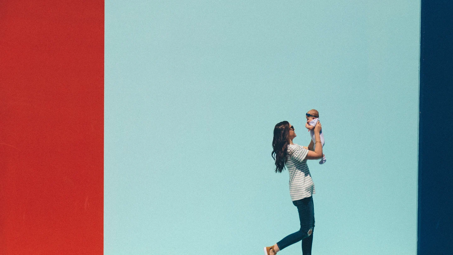 "No puedes hacerlo todo de manual": cómo evitar la culpa por no ser una madre perfecta "No puedes hacerlo todo de manual": cómo evitar la culpa por no ser una madre perfecta