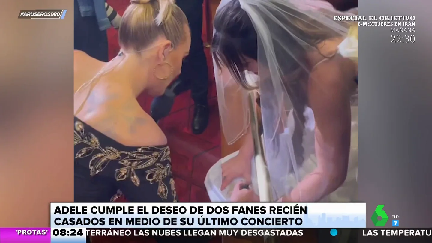 El bonito gesto de Adele en medio de un concierto con una pareja de recién casados El bonito gesto de Adele en medio de un concierto con una pareja de recién casados