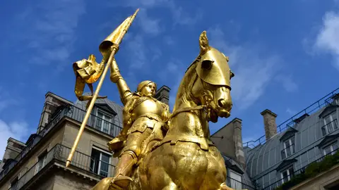 Estatua de Juana de Arco en París Estatua de Juana de Arco en París
