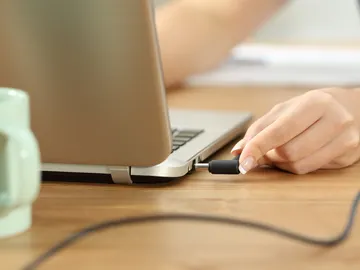 Portátil cargando Portátil cargando