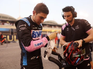 Esteban Ocon con el Alpine Esteban Ocon con el Alpine