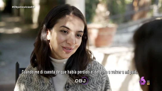 Sara Khadem, la ajedrecista iraní que se atrevió a competir sin velo: "Sentí que estaba mintiendo, te sientes hipócrita" Sara Khadem, la ajedrecista iraní que se atrevió a competir sin velo: "Sentí que estaba mintiendo, te sientes hipócrita"