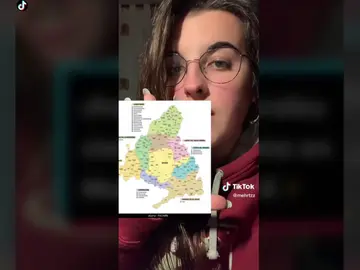Una joven de Barcelona se muda a Madrid y publica en TikTok lo que piensa de la capital: "Una salvajada de ciudad" Una joven de Barcelona se muda a Madrid y publica en TikTok lo que piensa de la capital: "Una salvajada de ciudad"