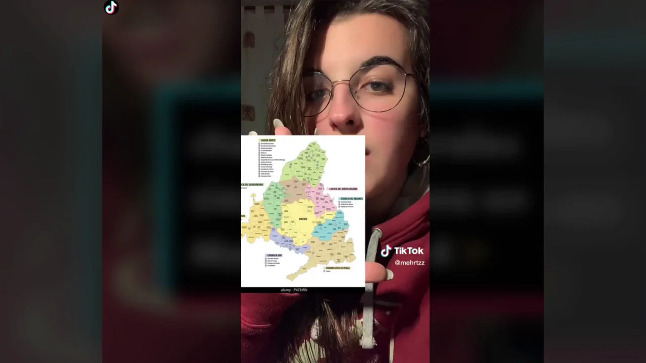 Una joven de Barcelona se muda a Madrid y publica en TikTok lo que piensa de la capital: "Una salvajada de ciudad" Una joven de Barcelona se muda a Madrid y publica en TikTok lo que piensa de la capital: "Una salvajada de ciudad"