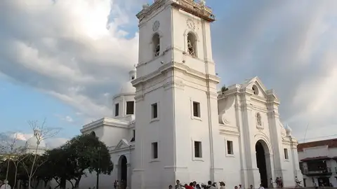 Catedral Basílica de Santa Marta de Colombia Catedral Basílica de Santa Marta de Colombia