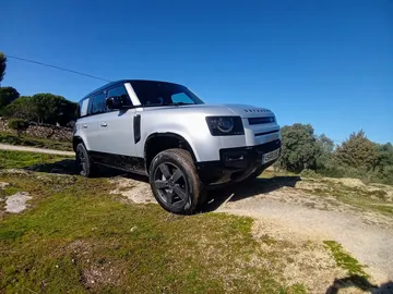 Land Rover Defender 110 Land Rover Defender 110