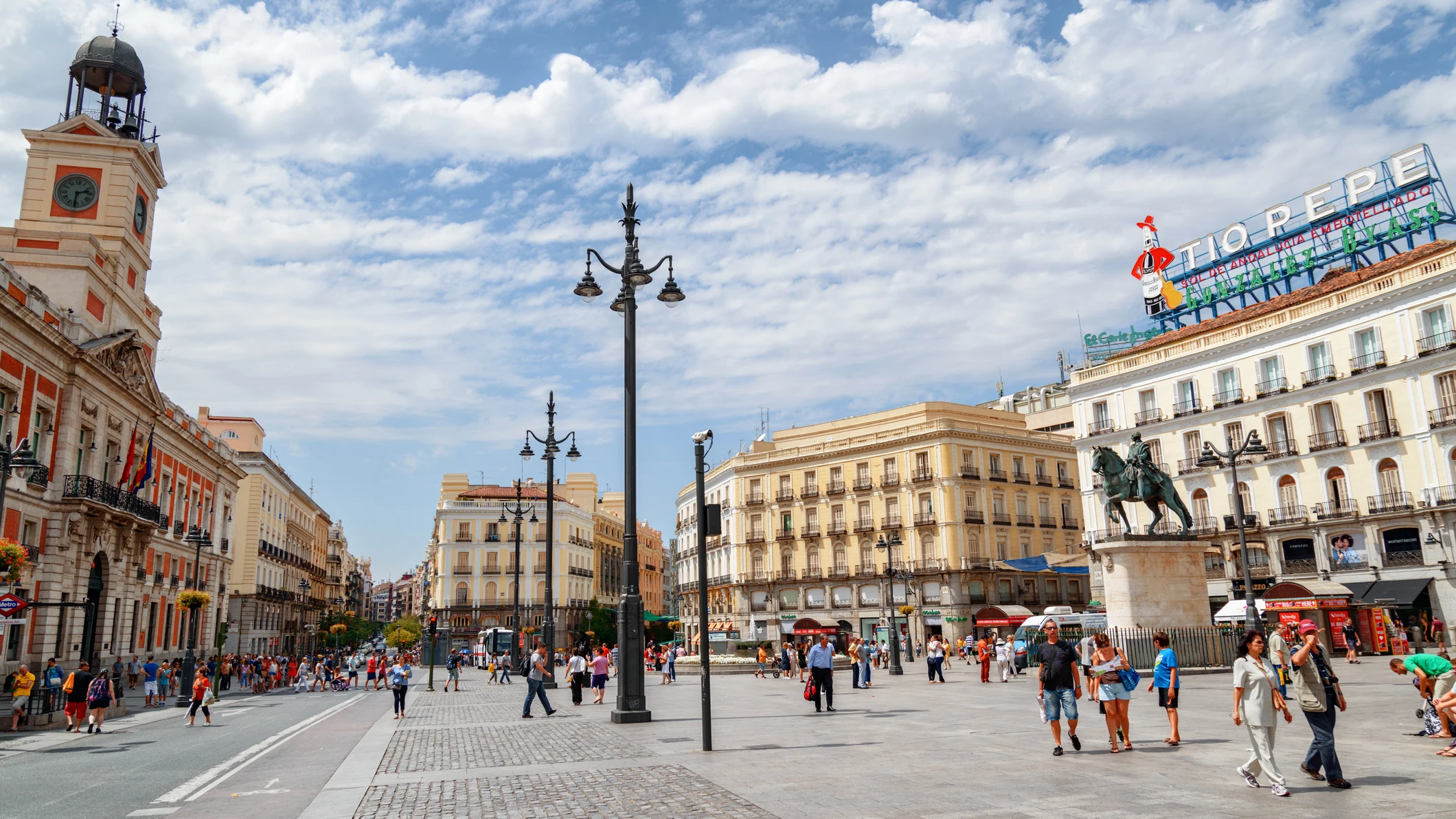 Puerta del Sol de Madrid Puerta del Sol de Madrid