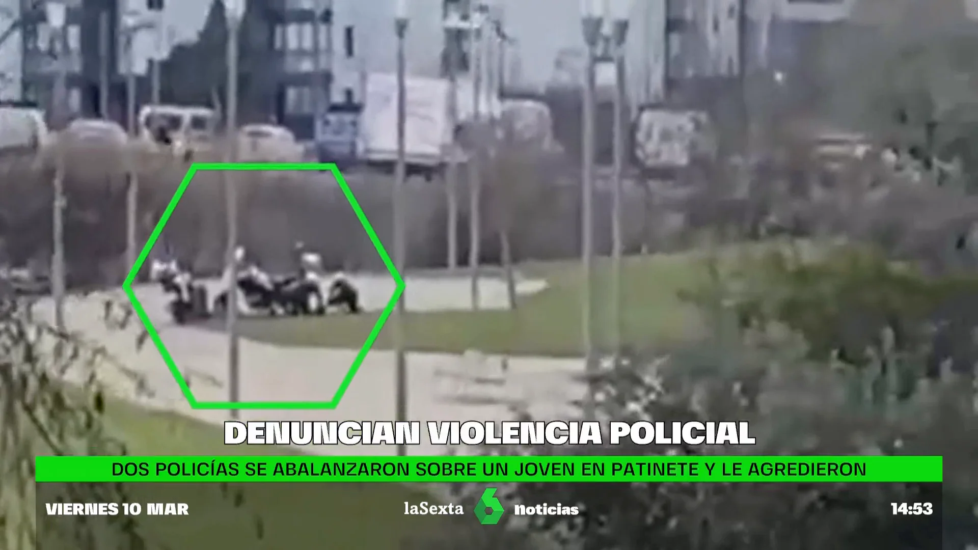 Violenta reacción policial con un menor por ir en patinete: "Lo tiraron al lado de la papelera y le empezaron a zurrar"