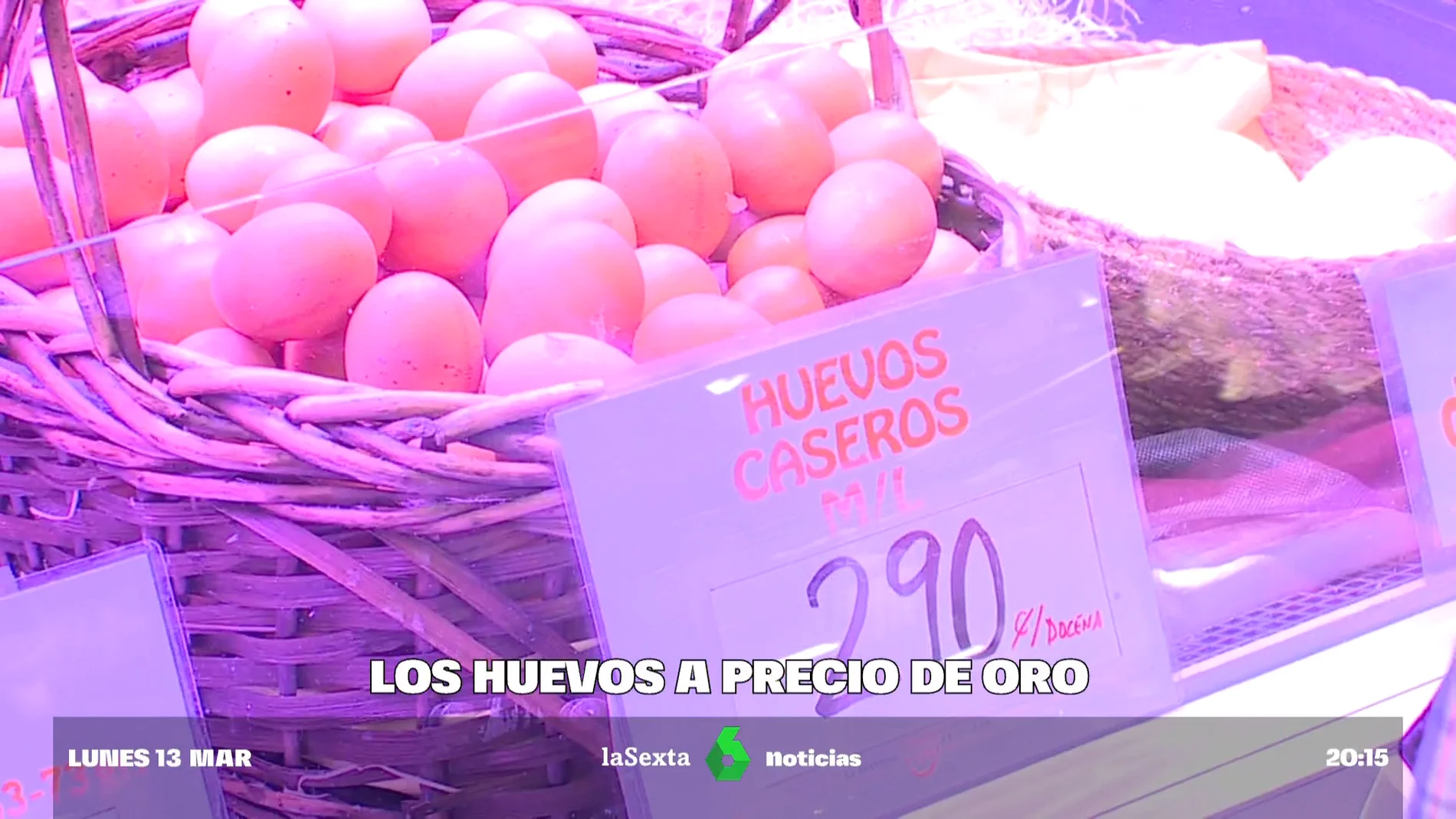Precio de huevos en un mercado