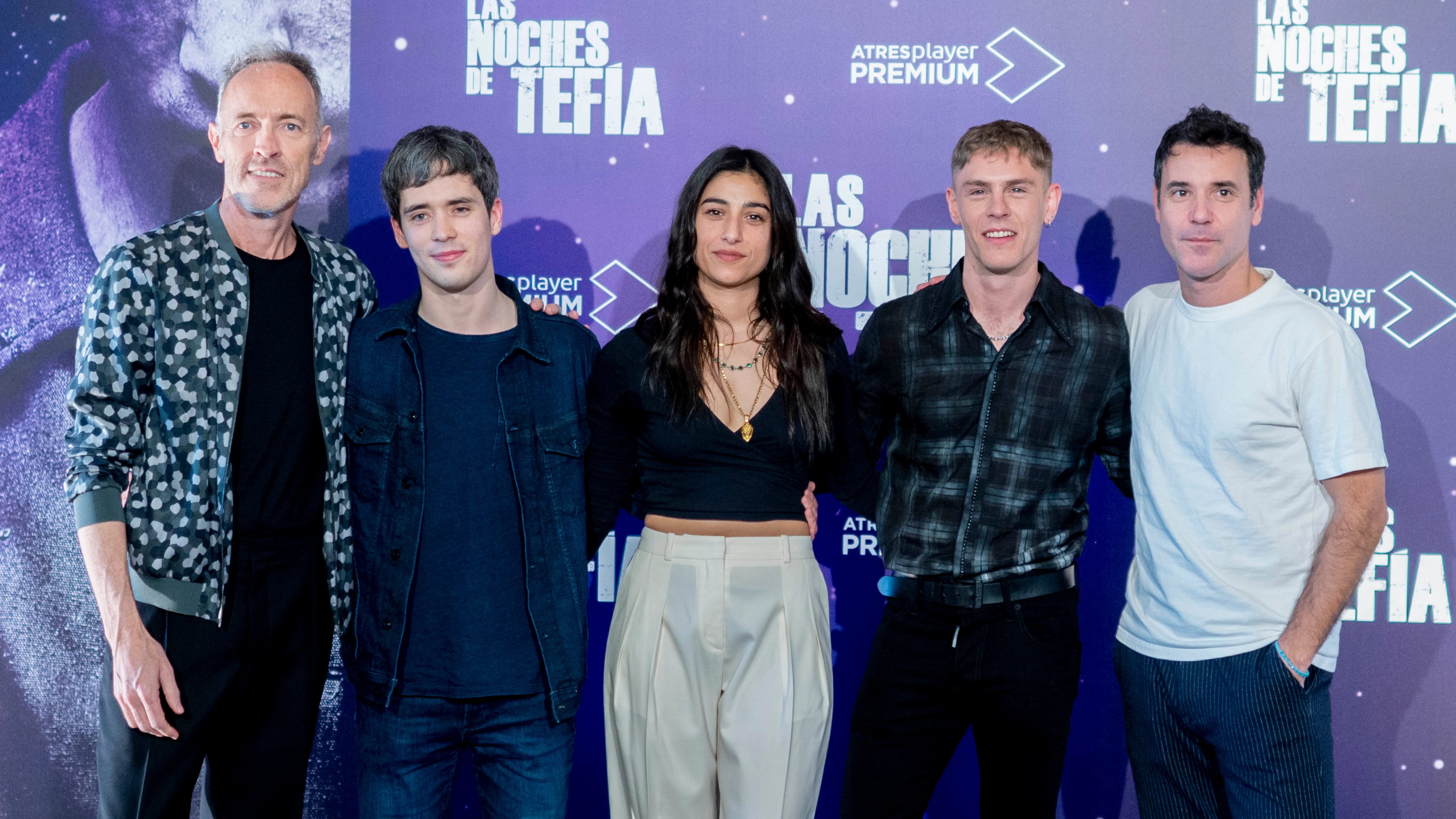 Miguel del Arco, Marcos Ruiz, Carolina Yuste, Patrick Criado y Miquel Fernández, en el Festival de Málaga.