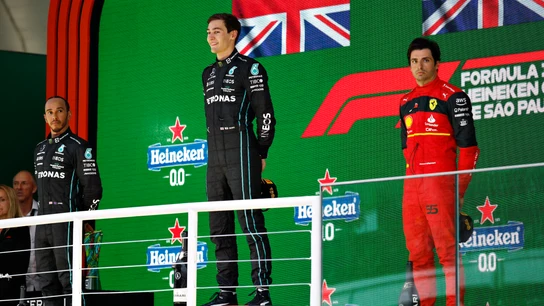 Lewis Hamilton, George Russell y Carlos Sainz Lewis Hamilton, George Russell y Carlos Sainz