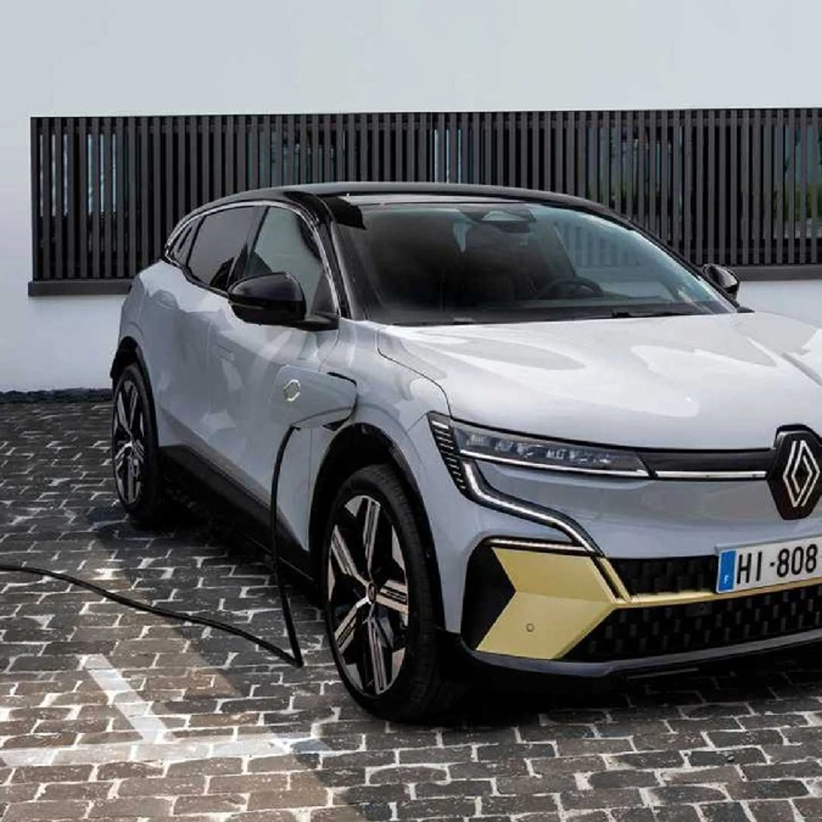 Así es la nueva gama Renault Mégane E-Tech 2023 para España