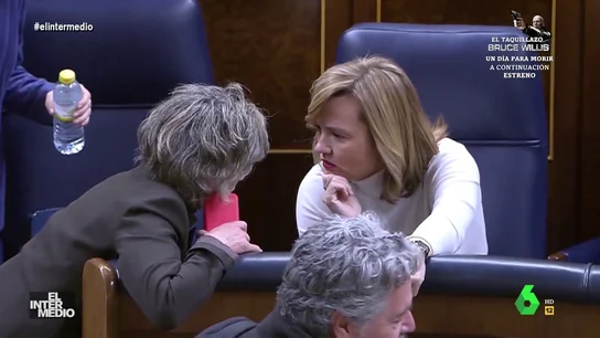 Vídeo manipulado - La ministra Pilar alegría consulta su horóscopo durante el receso de una sesión parlamentaria Vídeo manipulado - La ministra Pilar alegría consulta su horóscopo durante el receso de una sesión parlamentaria