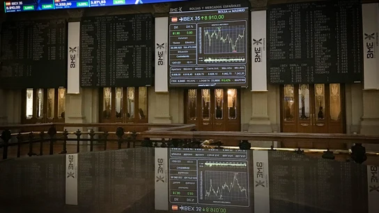 El parqué de la bolsa española. El parqué de la bolsa española.