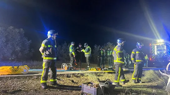 Muere una joven de 20 años en un accidente de tráfico en Camarma de Esturuelas (Madrid) Muere una joven de 20 años en un accidente de tráfico en Camarma de Esturuelas (Madrid)