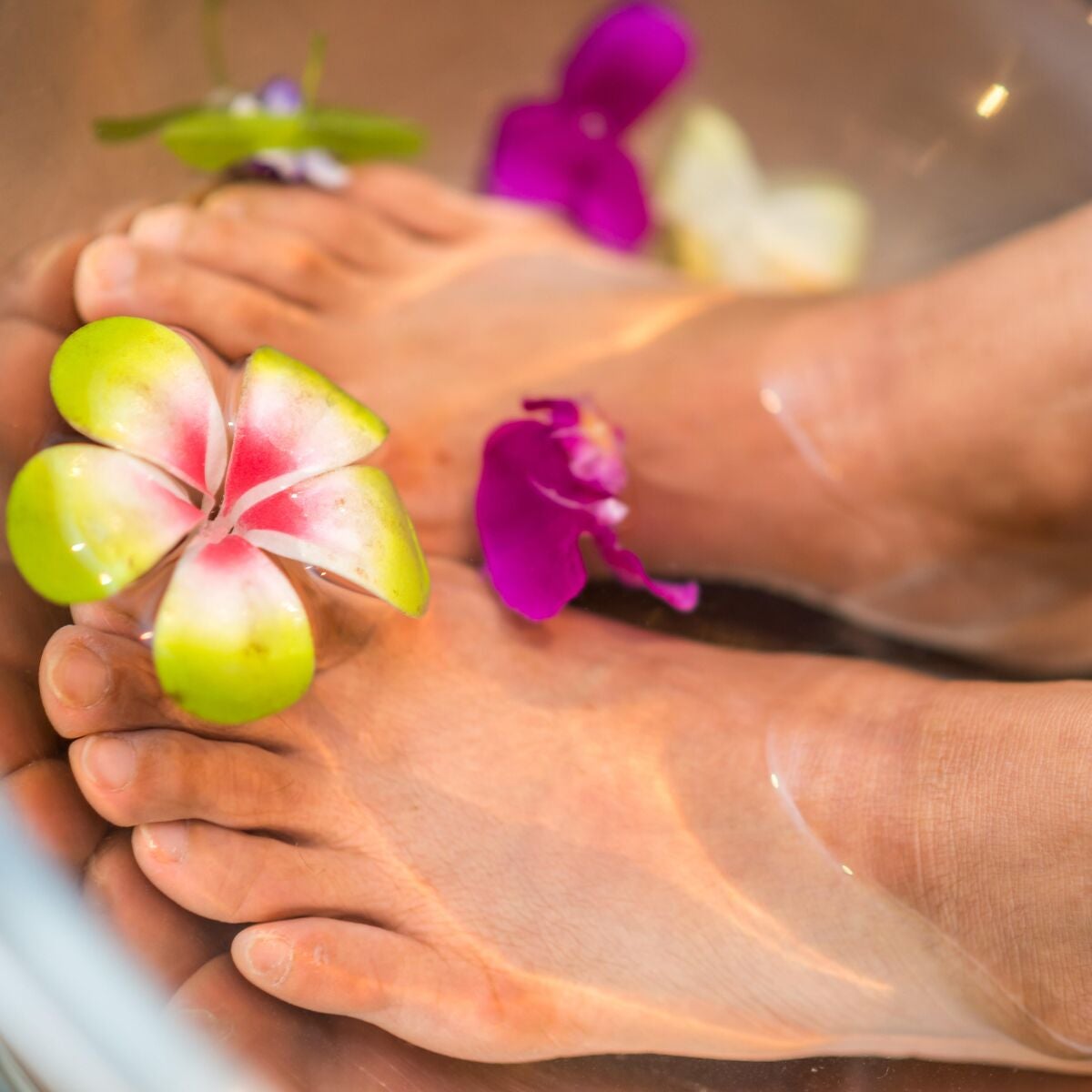 De Feetfinder a DollarFeet o cómo vender fotos de pies en internet