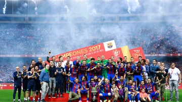 Festejo del Barça con el título de Copa
