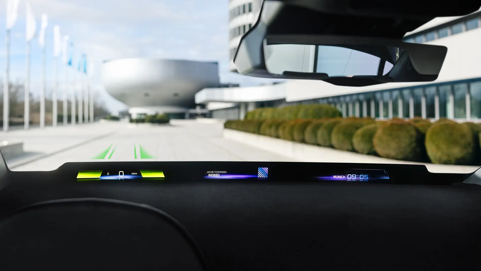 La futurista pantalla que llegará a BMW en unos meses: un salpicadero 100% digital 