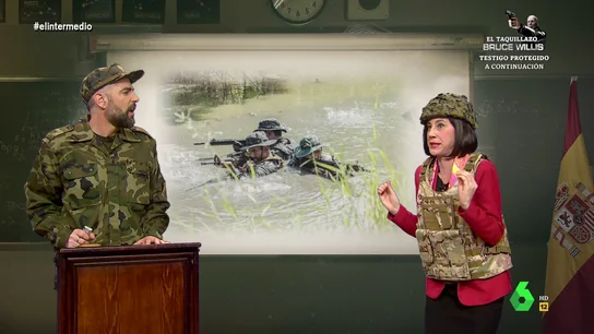Margarita Robles repasa el plan de entrenamiento militar de la princesa Leonor: "Espero que con lancha quieran decir yate" Margarita Robles repasa el plan de entrenamiento militar de la princesa Leonor: "Espero que con lancha quieran decir yate"