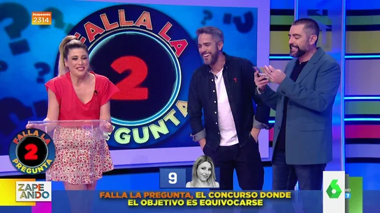 Valeria Ros se enfrenta a Roberto Leal en 'Falla la pregunta': "Es difícil ser menos inculta" Valeria Ros se enfrenta a Roberto Leal en 'Falla la pregunta': "Es difícil ser menos inculta"
