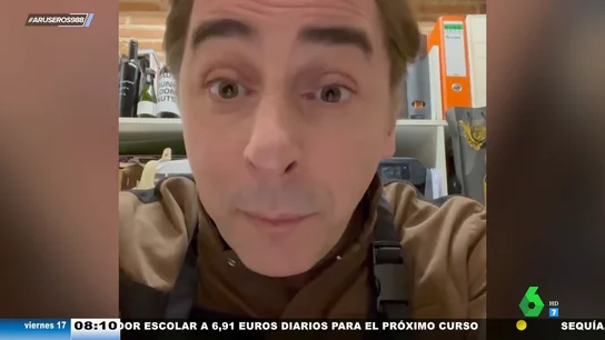 El chef Jordi Roca recupera la voz tras 8 años padeciendo distonía cervical: "Lo mejor está por venir" El chef Jordi Roca recupera la voz tras 8 años padeciendo distonía cervical: "Lo mejor está por venir"