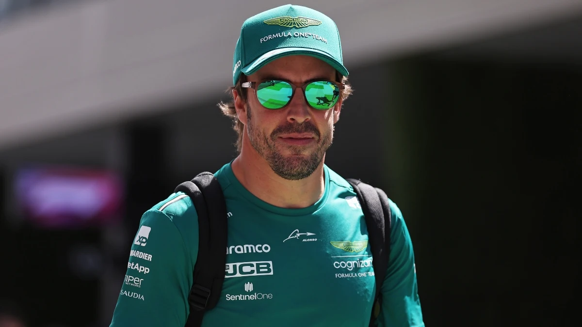 Fernando Alonso, en el paddock