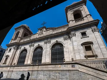 La Catedral Nueva de Lleida y sus dos Vírgenes: la Moreneta y la Virgen del Chichón La Catedral Nueva de Lleida y sus dos Vírgenes: la Moreneta y la Virgen del Chichón