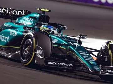Fernando Alonso sueña con la victoria saliendo segundo en Jeddah Fernando Alonso sueña con la victoria saliendo segundo en Jeddah