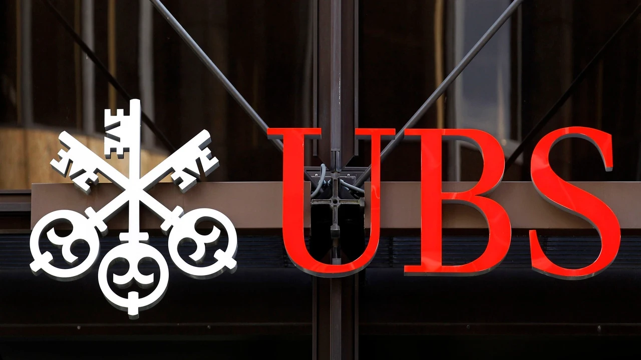 UBS compra Credit Suisse por 2.000 millones de dólares